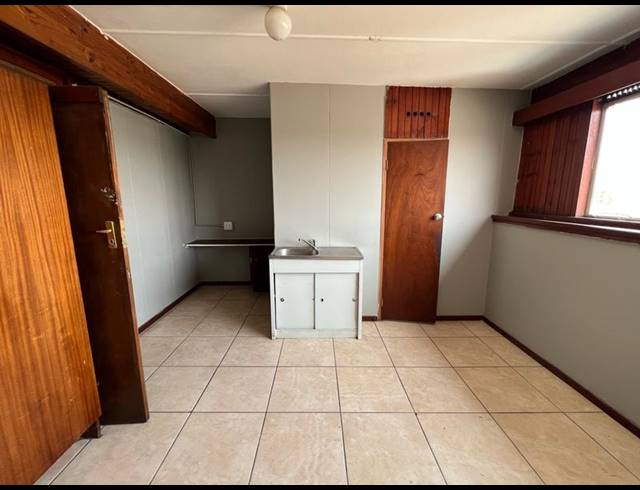 1 BEDROOM PROPERTY TO RENT IN MINDALORE